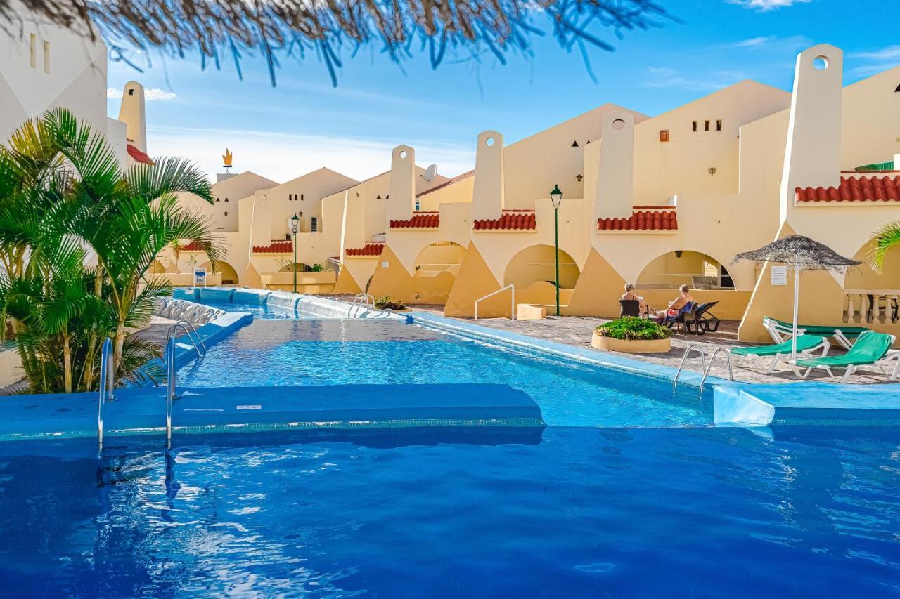 Aircon River Style Pool Best Beach In 200M Mareverde Адехе Экстерьер фото